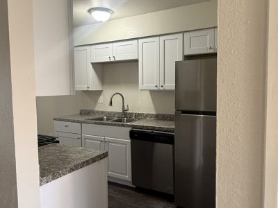 Kitchen in the 1 bedroom 1 bath
